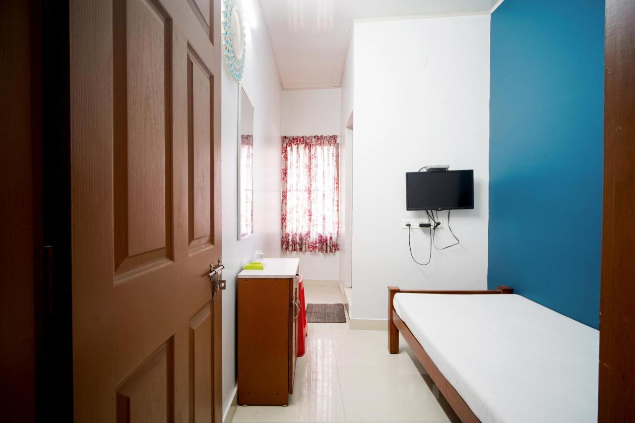 Reach Residency Hotel Kochi Eksteriør billede