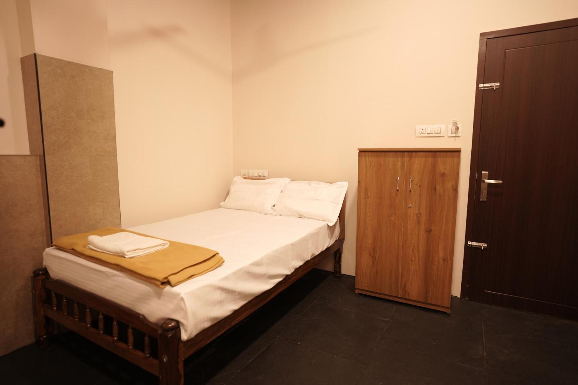Reach Residency Hotel Kochi Eksteriør billede