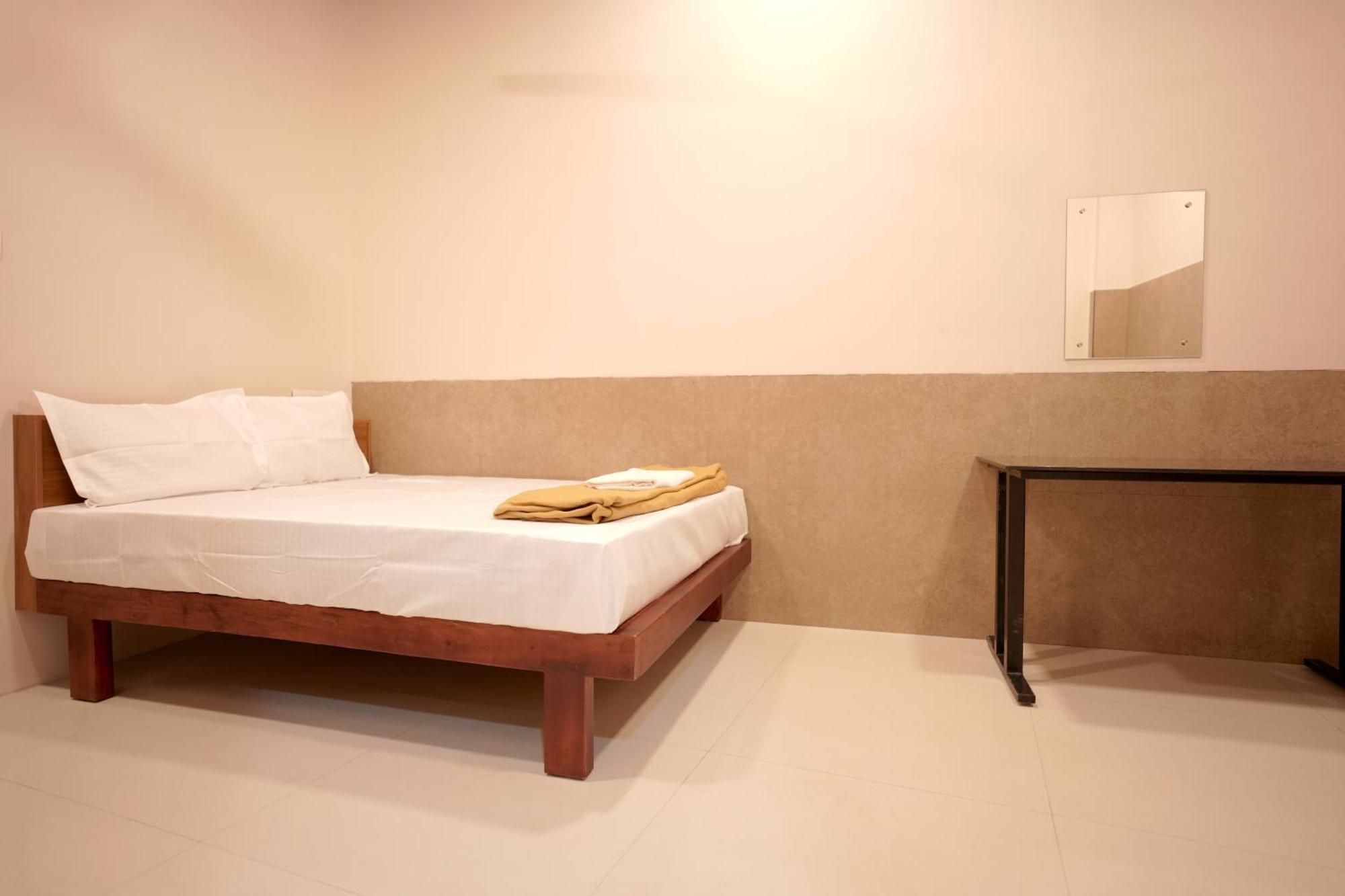 Reach Residency Hotel Kochi Eksteriør billede