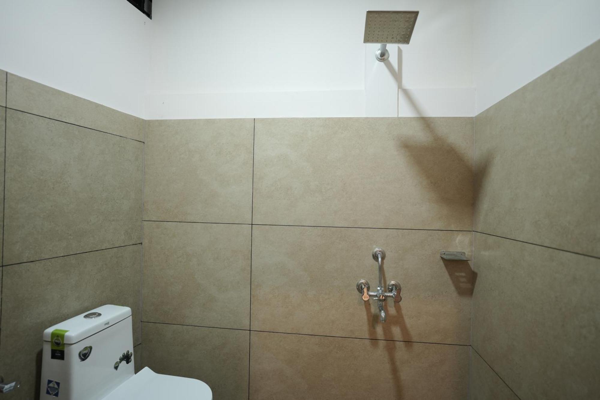 Reach Residency Hotel Kochi Eksteriør billede