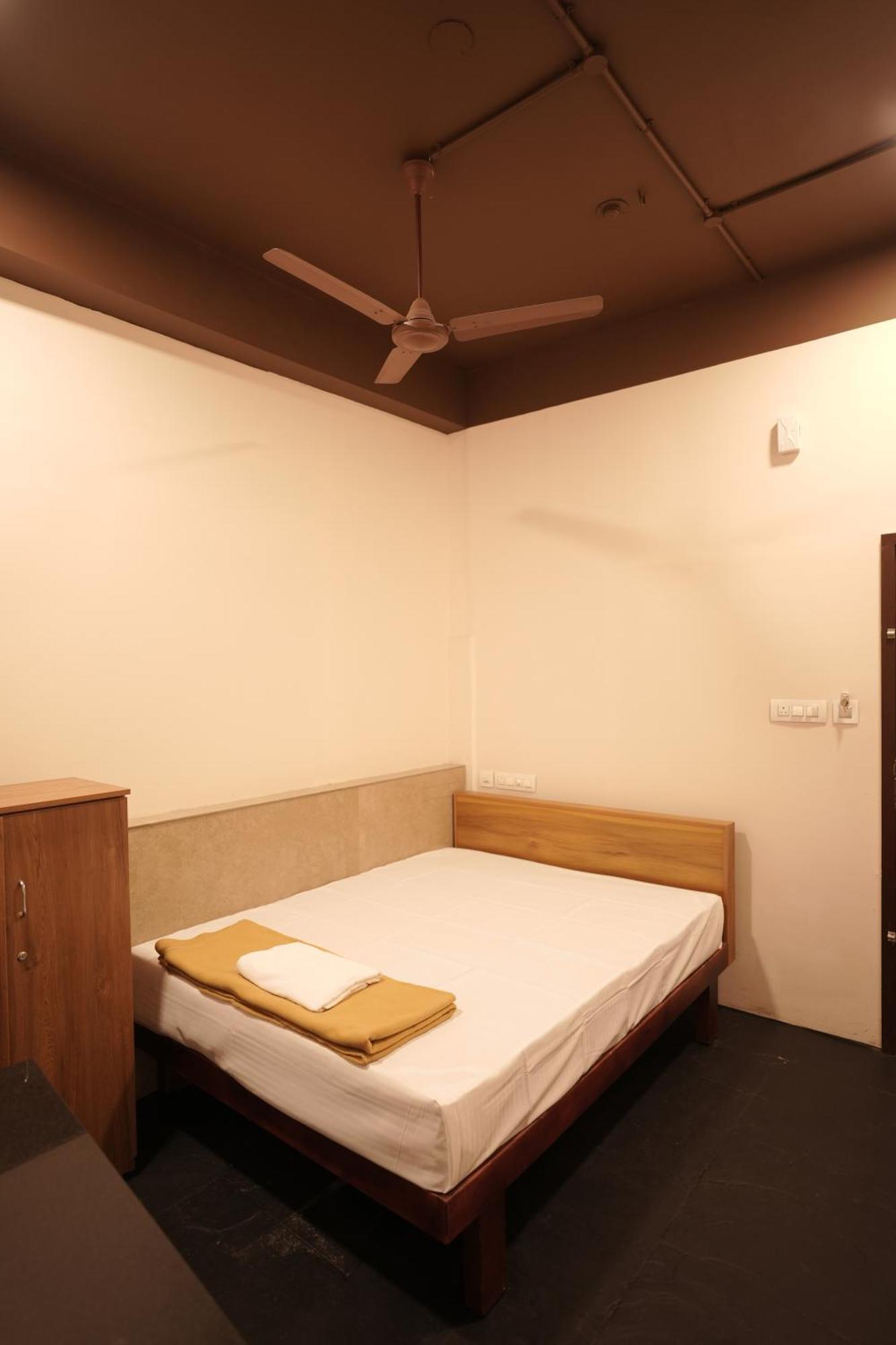Reach Residency Hotel Kochi Eksteriør billede